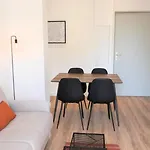 Appartement Avec Terrasse,T2, Proche Plage Du Midi - Palmazur Vacances