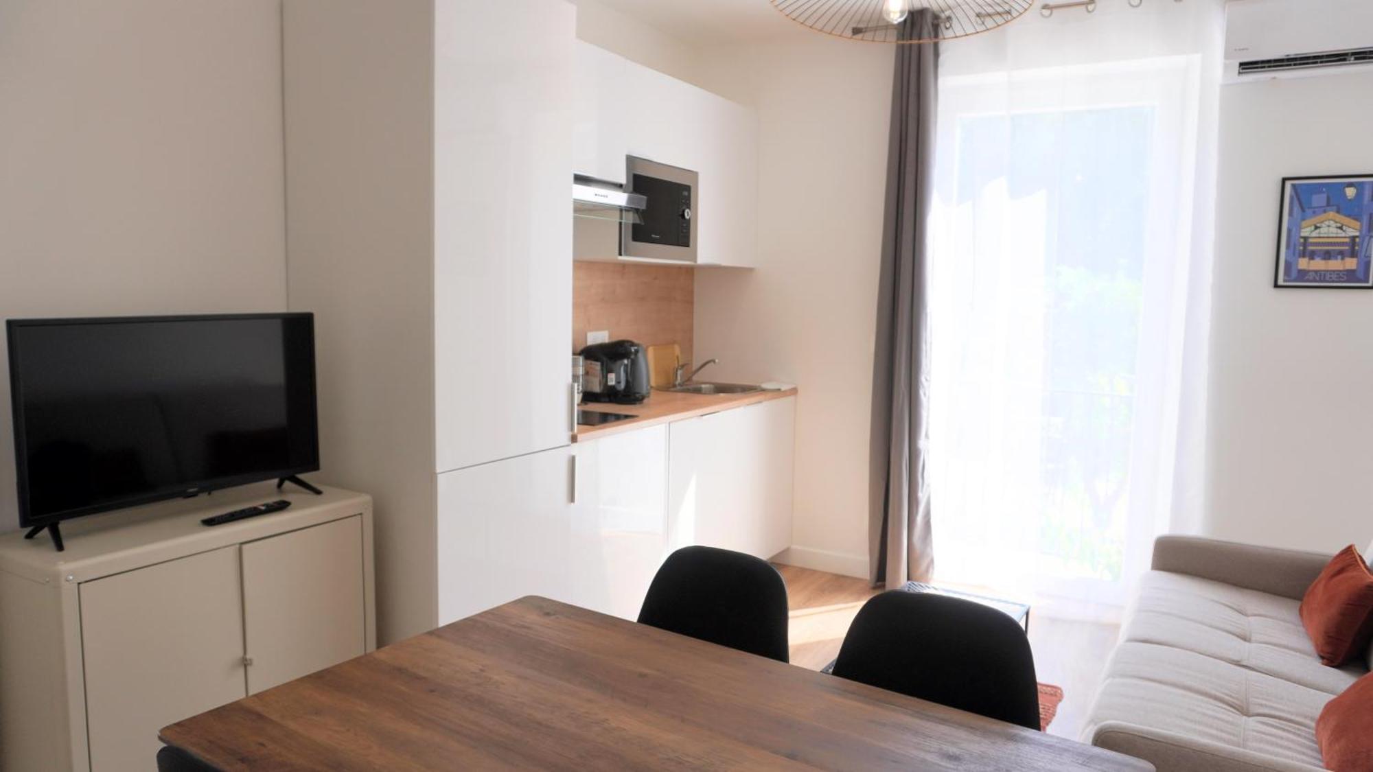 Appartement Avec Terrasse,T2, Proche Plage Du Midi - Palmazur Vacances Appartement Cannes